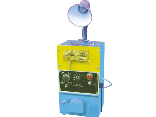 紡織設備是我國紡織工業(yè)轉(zhuǎn)型與革新的基本